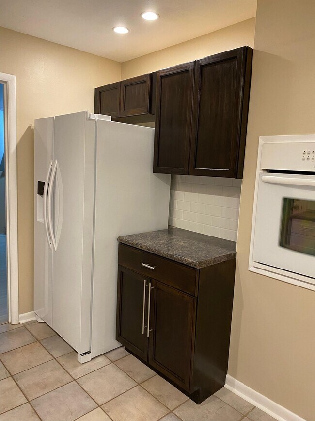 Foto del edificio - 7585 Skipper Ln