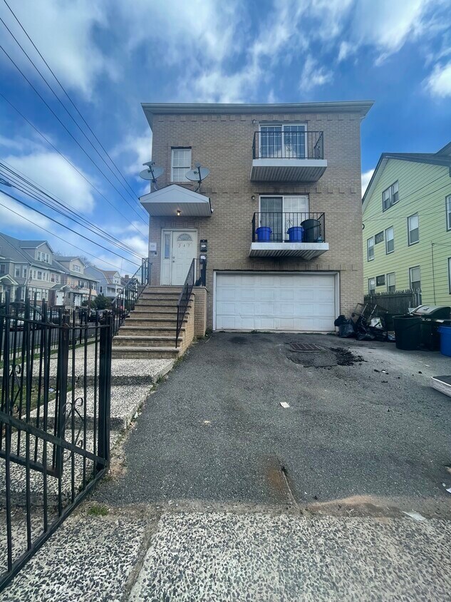 FRONT OF HOUSE - 247-249 Renner Ave