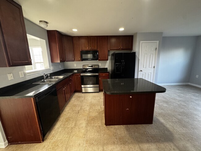 Foto del edificio - 113 Carnegie Links Dr