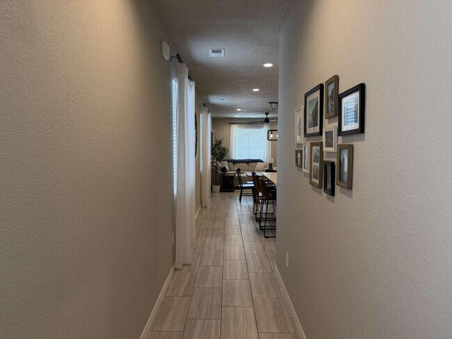 Foto del edificio - 10652 Aspiration Ln SW