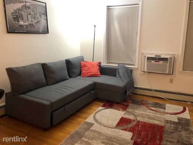 Primary Photo - 2 br, 1 bath Condo - 251 Roxbury St