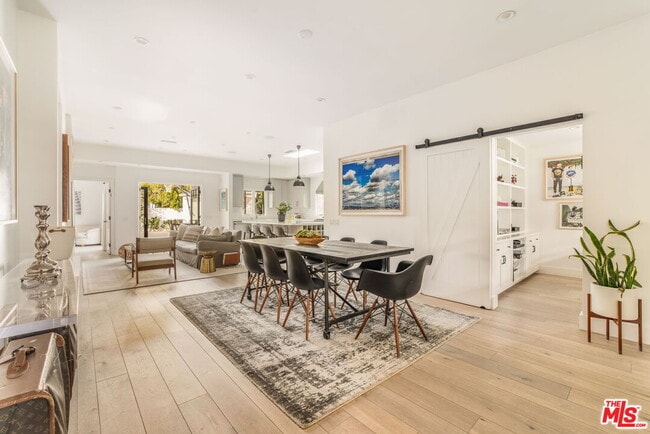 Foto del edificio - 9617 Kirkside Rd