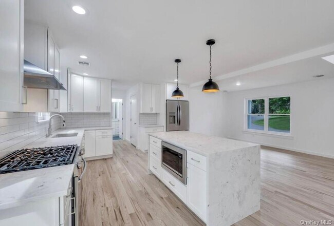 Foto del edificio - 34 Huyler Rd