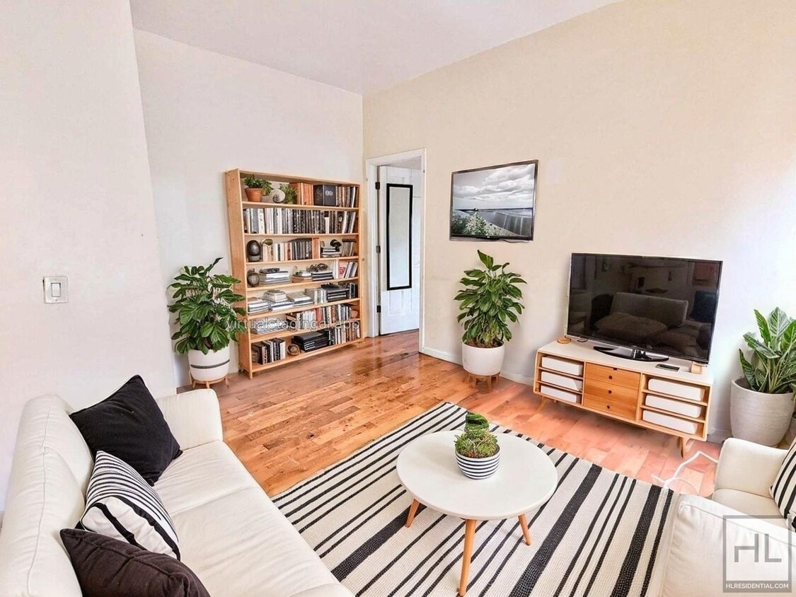 Foto principal - RALPH AVENUE