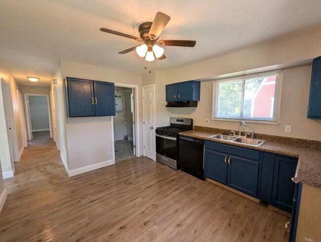 Foto del edificio - Sunlit Spaces in Florissant - Section 8 Fr...
