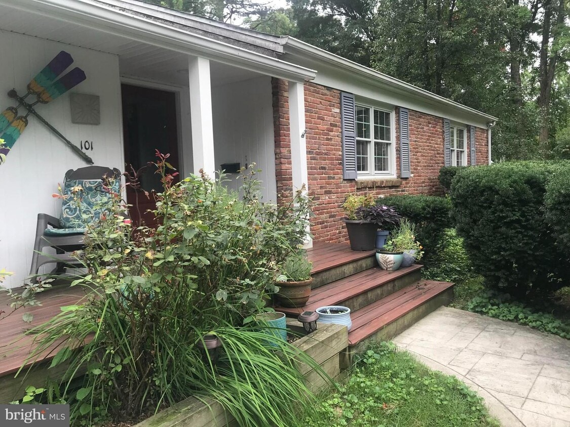 101 Hatton Dr, Severna Park, MD 21146 House Rental in Severna Park