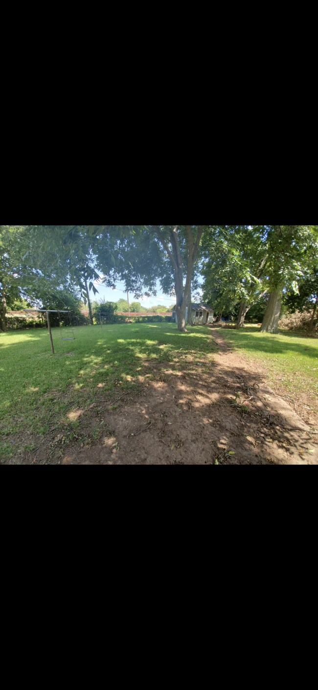 Foto del edificio - 1308 Anita St