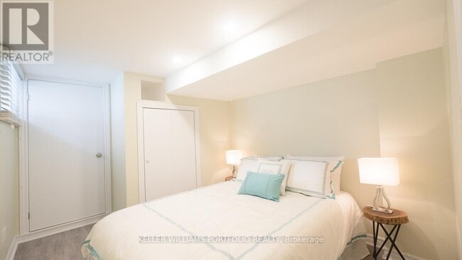 Building Photo - 128 Lambton Ave