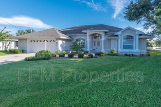 Building Photo - 13 Clear Ct