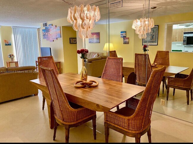 Foto del edificio - 2301 S Ocean Dr