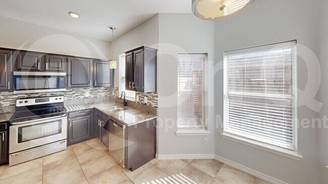 Building Photo - 8109 Dock St