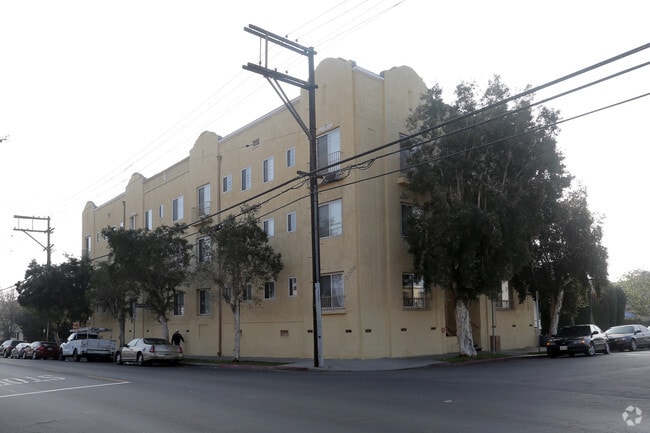 Building Photo - Mid Town Apartments