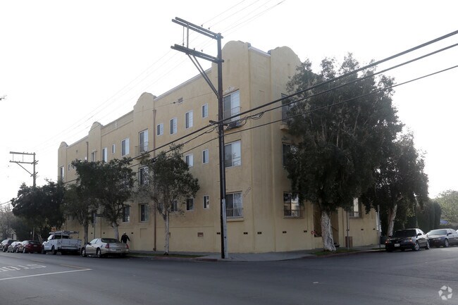 Foto del edificio - Mid Town Apartments
