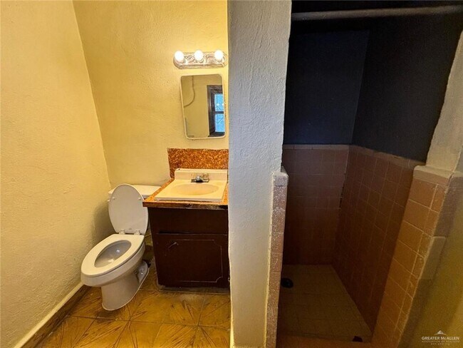 Building Photo - 5 US-83