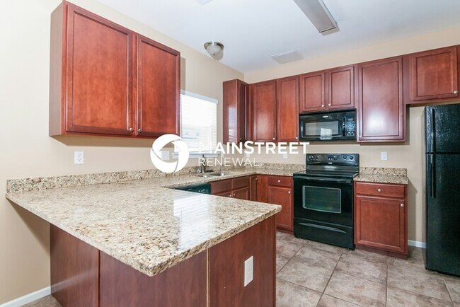 Building Photo - 4 Bedroom Pet-Friendly Home in O'Fallon, MO with Main Street Renewal