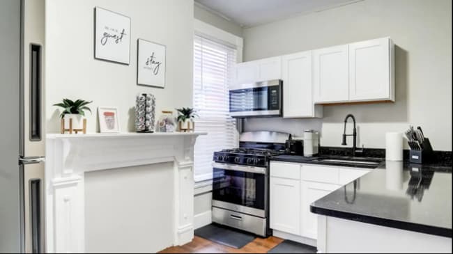 Photo - 174 Park St Apartment