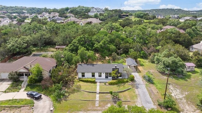 Building Photo - 404 Fife Dr