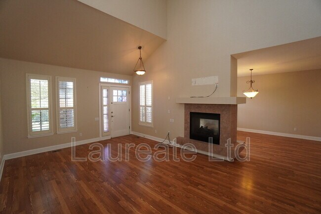 Foto del edificio - 9013 Old Tom Morris Cir