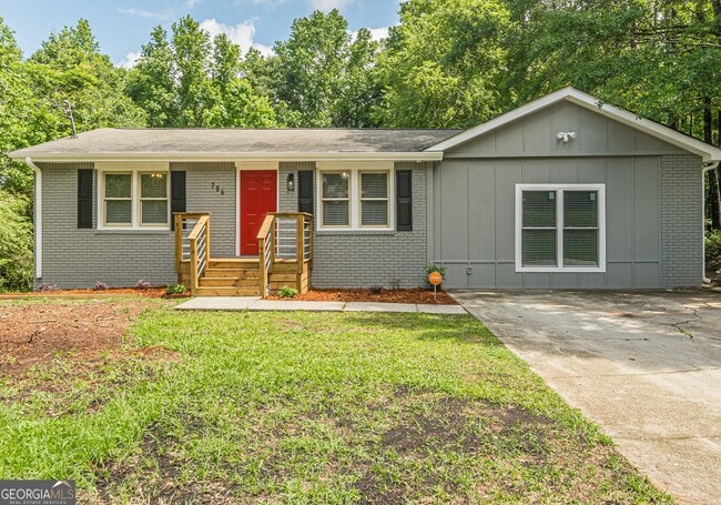 Building Photo - 786 Turkey Creek Rd