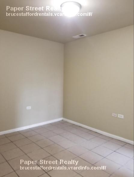 Foto del edificio - Section 8 Welcomed 3248 W Walnut St 1 $1,200