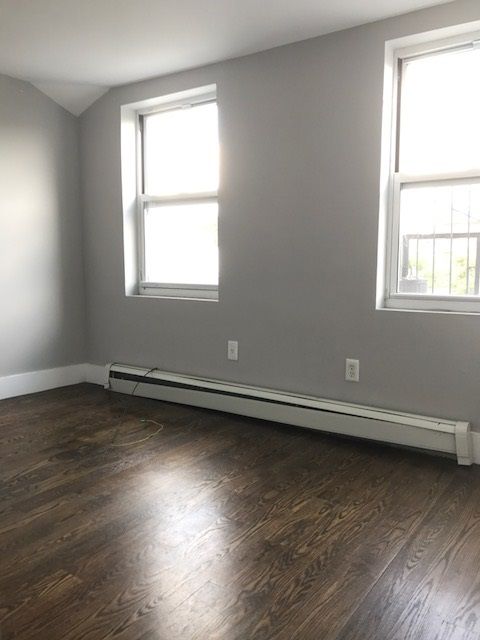 Building Photo - 229 Jefferson St