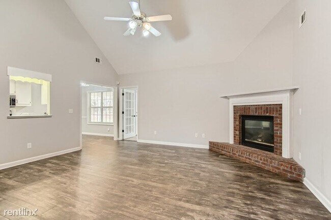 Foto del edificio - 3 br, 2 bath House - 1207 Maplewood Circle...