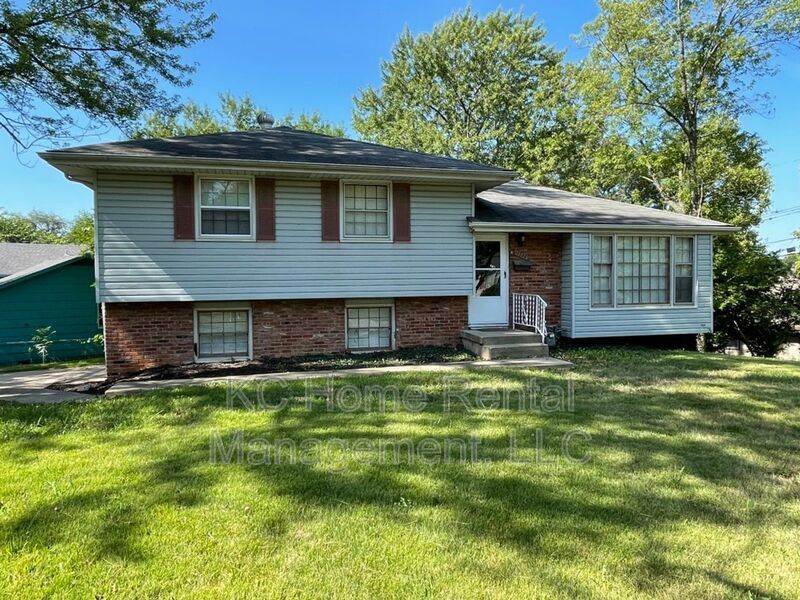 Foto principal - 10200 Fremont Ave