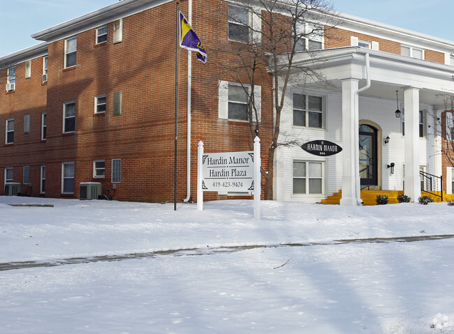 Foto del edificio - Hardin Manor Apartments