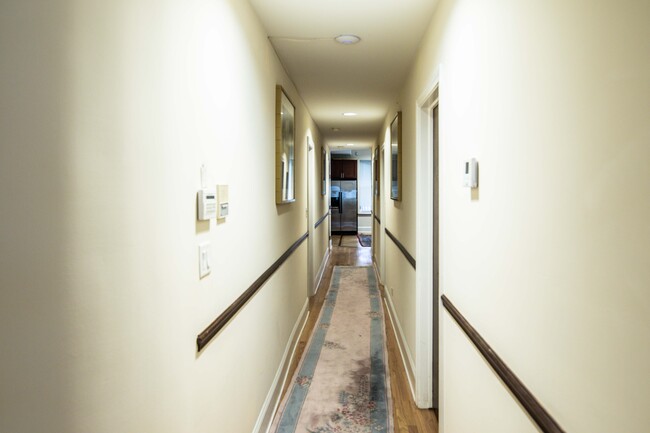 Foto del edificio - 6112 S Kimbark Ave