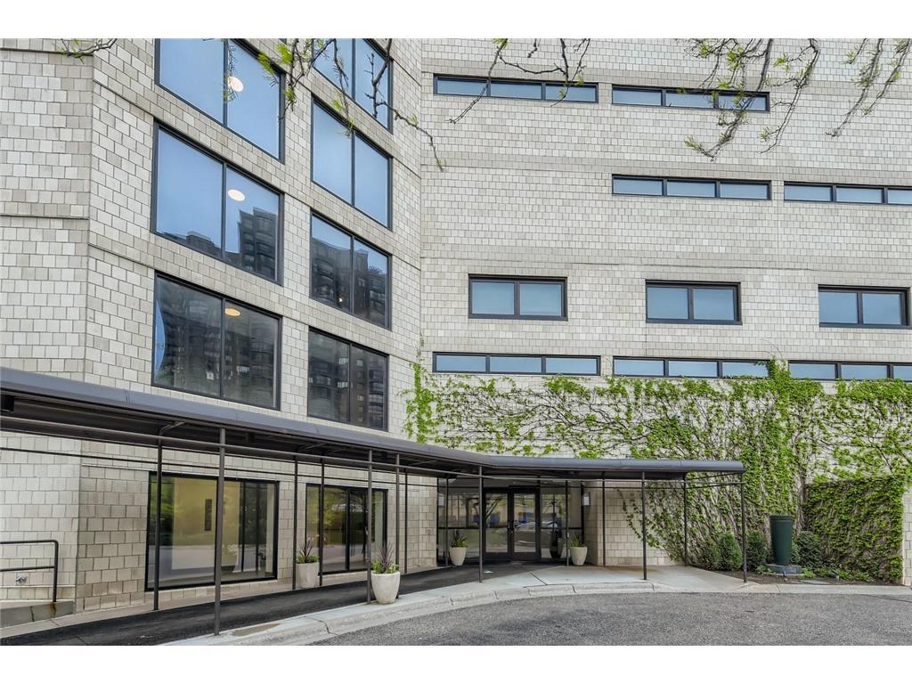 Foto principal - 1200 Nicollet Mall