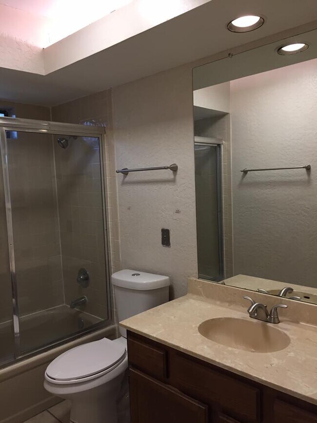 Bathroom - 8633 Datapoint Drive #268