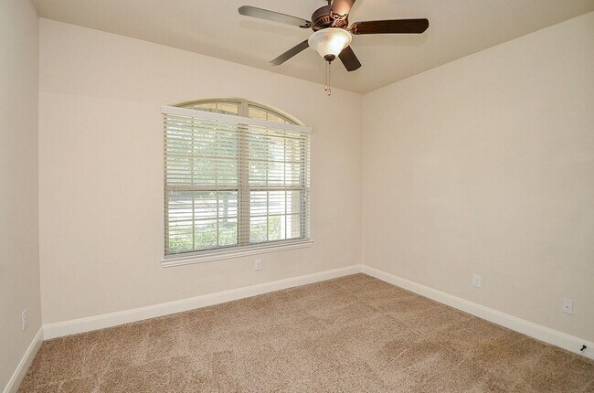 Foto del edificio - 4819 Addison Forest Trail