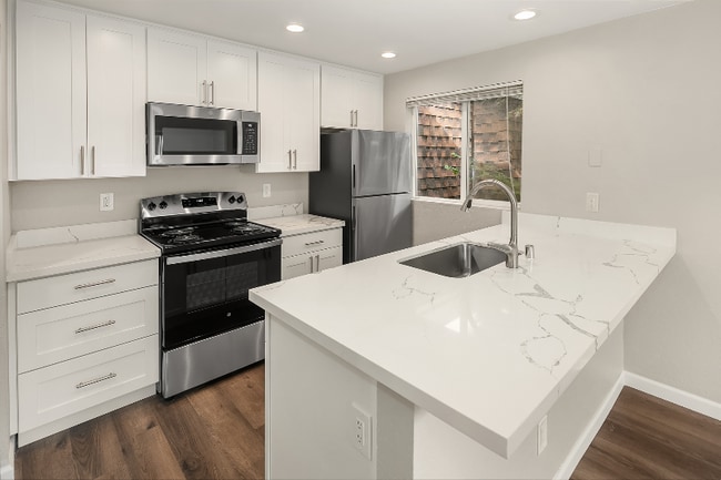 Photo - 14314 NE 7th Pl House