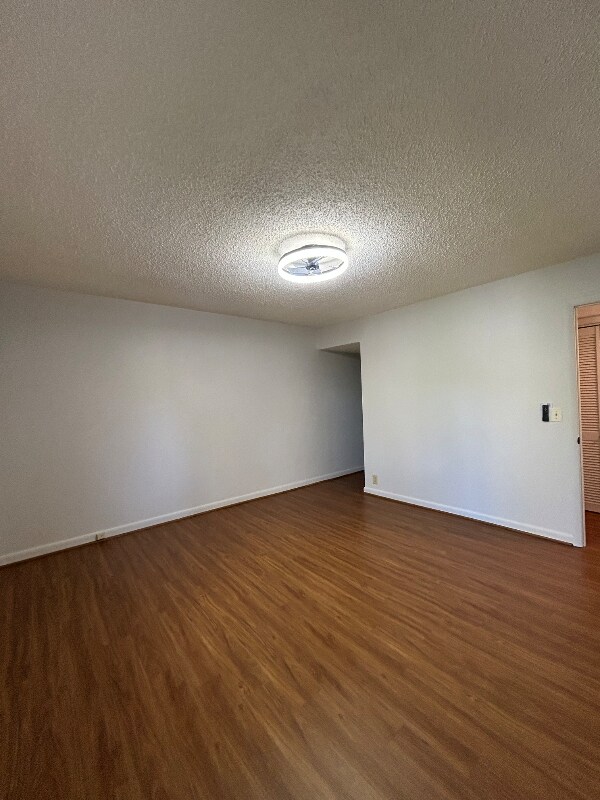 Foto del edificio - 21 Vaughns Gap Rd