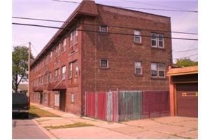 Building Photo - 3401 E 147th St