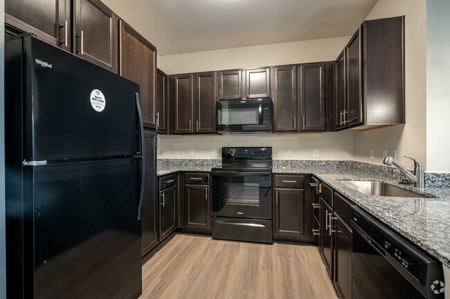 2HAB, 2BA - 933 ft² - Aria at Kirkwood - (New)