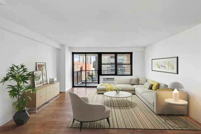 Building Photo - 2 Bed, 1 Bath w/ Balcony on Prime UWS