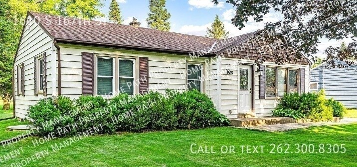 Foto principal - 1610 S 167th St