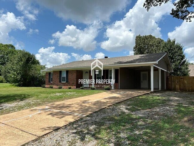 Building Photo - 9156 E Sandidge Rd