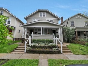 Building Photo - 401 Tibet Rd