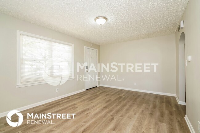 Foto del edificio - 5501 Rawles Ave