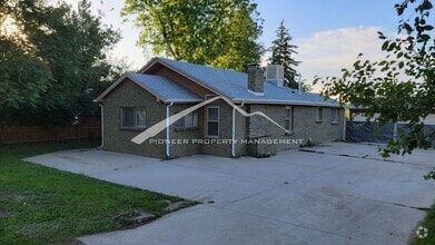 Building Photo - 3435 W 53rd Ave