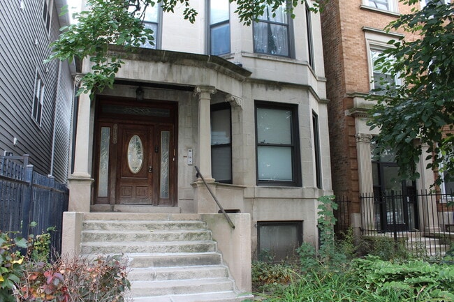 Building Photo - 6137 S Kimbark Ave