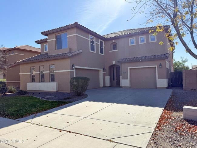 Building Photo - 3663 E Sparrow Pl