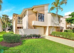 Building Photo - 22913 Ironwedge Dr