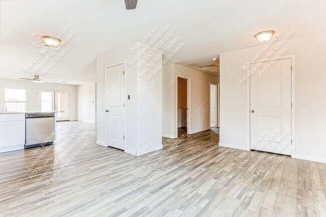Foto del edificio - 3 br, 2 bath House - 805 Silvercreek Ln