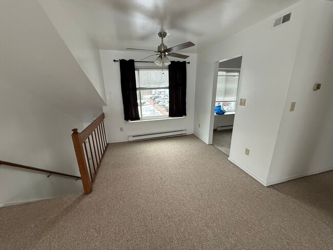 Dinning area - 96 Candlewood Dr