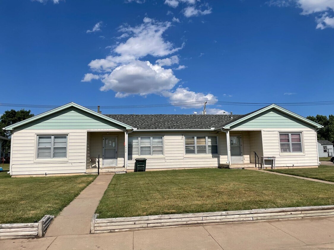 1206 Eisenhower Ave Unit 1206 Eisenhower Ave., Great Bend, KS 67530