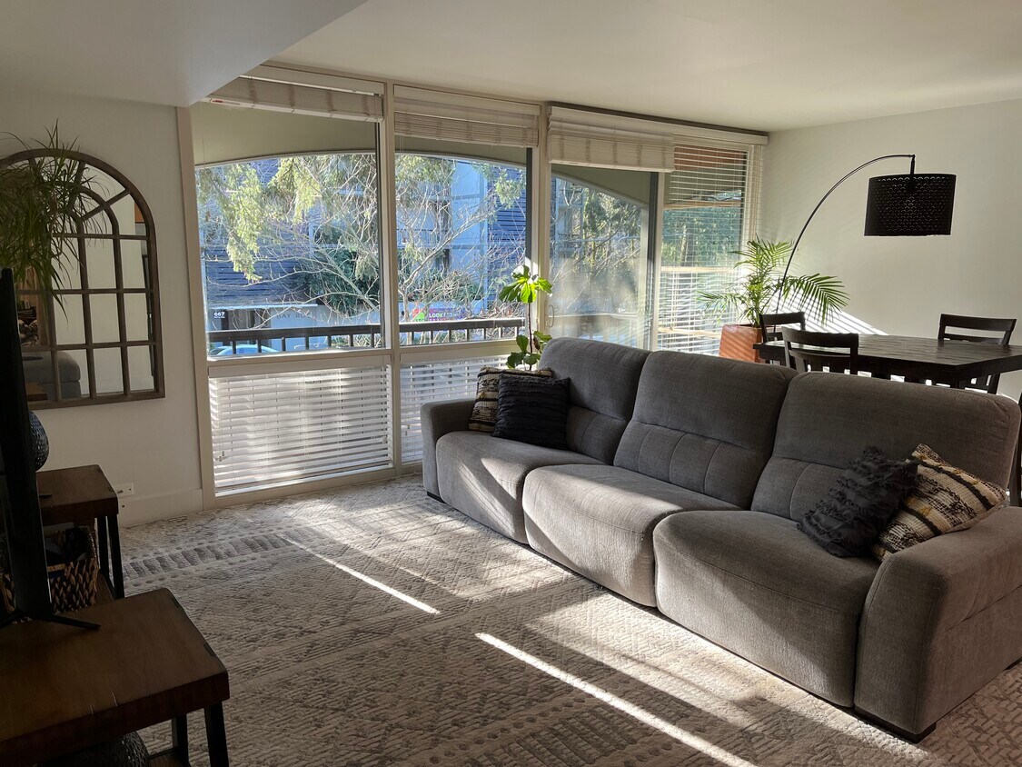 Foto principal - 668 McVey Ave