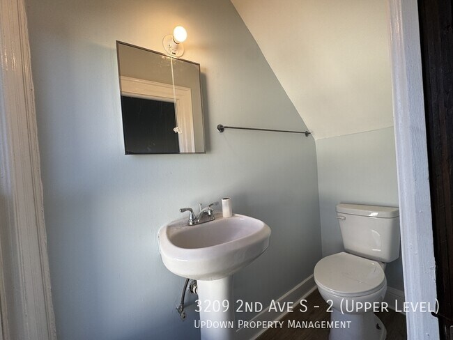 Foto del edificio - 3209 2nd Ave S